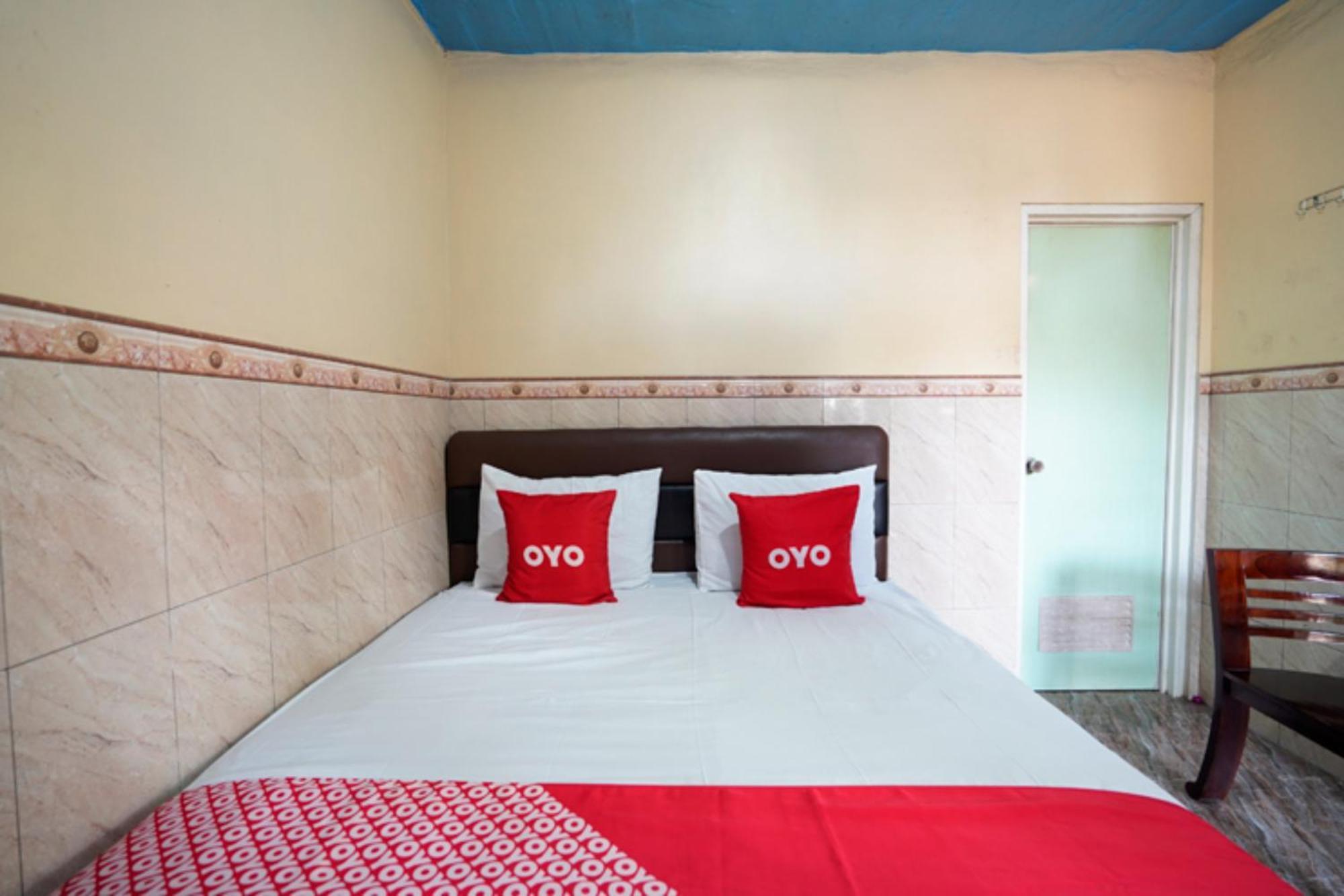 Oyo 927 Carina Hotel Claket Luaran gambar