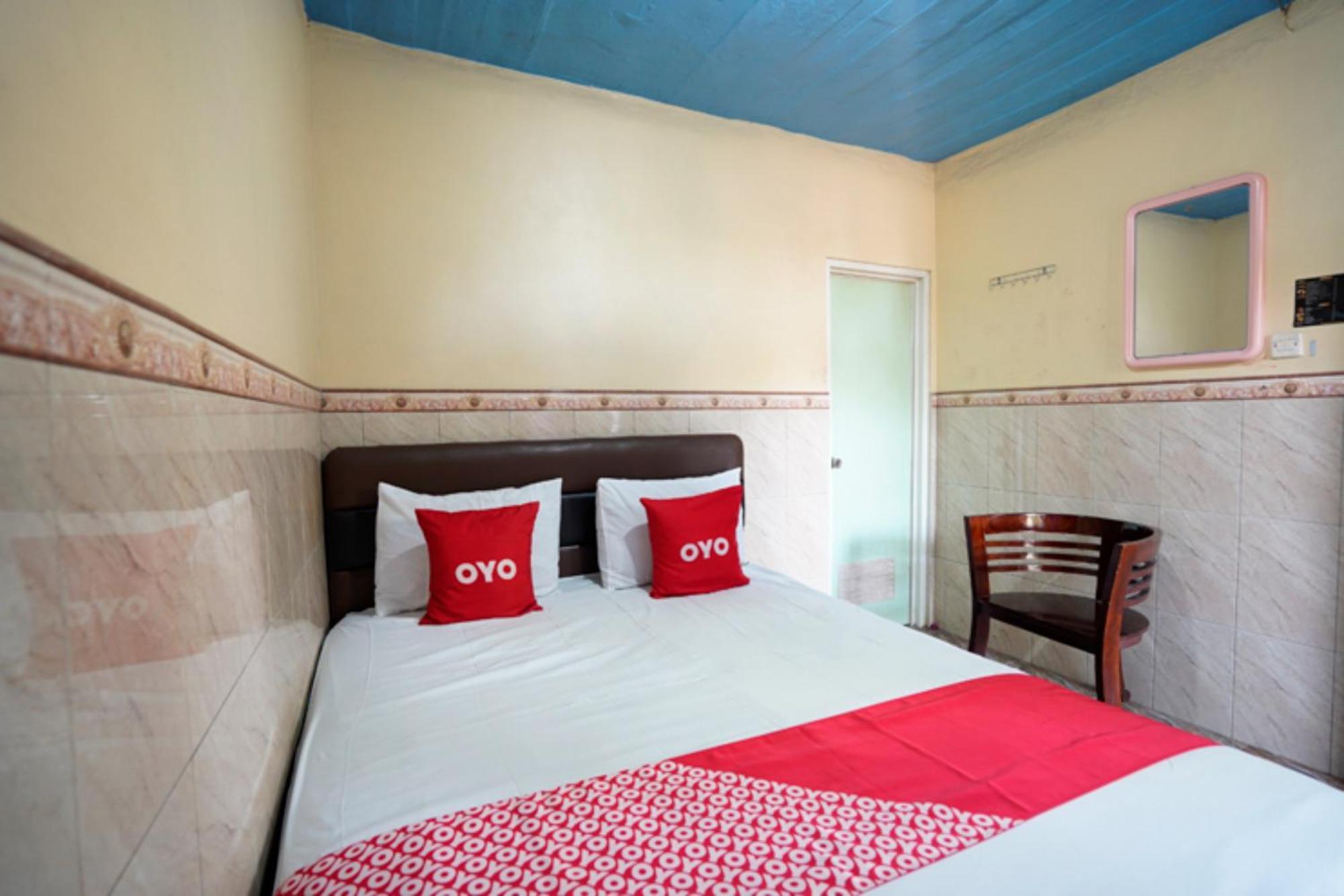 Oyo 927 Carina Hotel Claket Luaran gambar