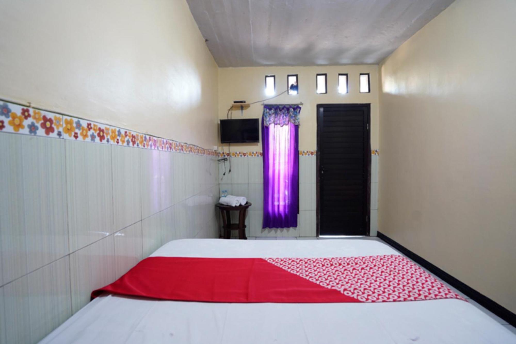 Oyo 927 Carina Hotel Claket Luaran gambar