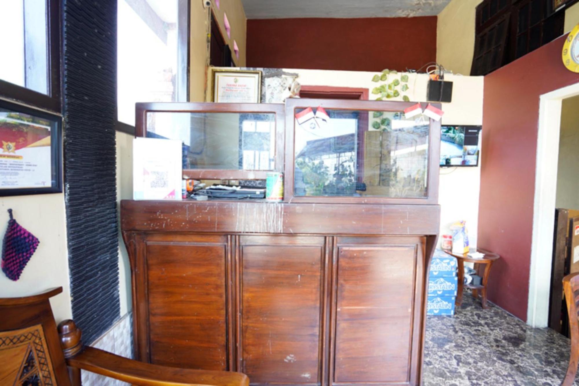 Oyo 927 Carina Hotel Claket Luaran gambar